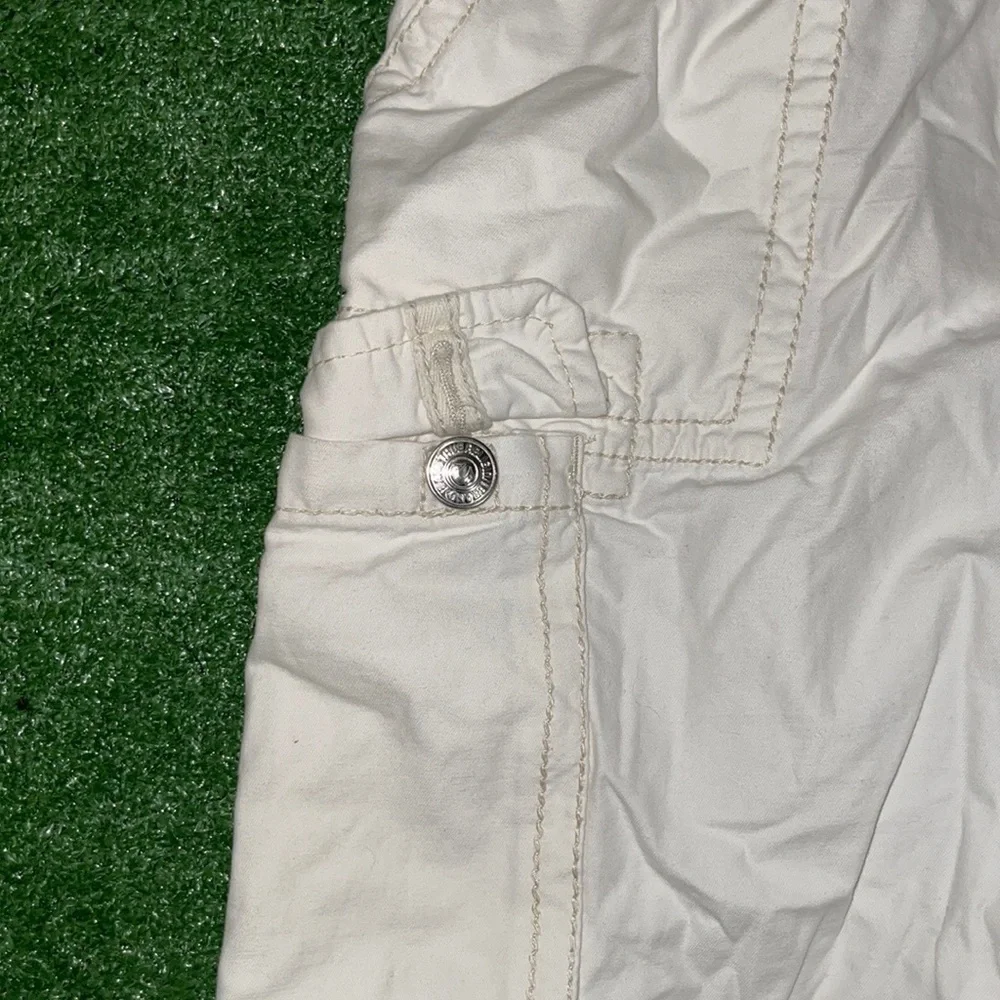NWOT True Religion caca tho shorts sz40